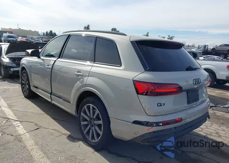 2022 Audi Q7 Premium Plus 45 Tfsi Quattro Tiptronic from USA, damaged, VIN WA1LJBF76ND009242